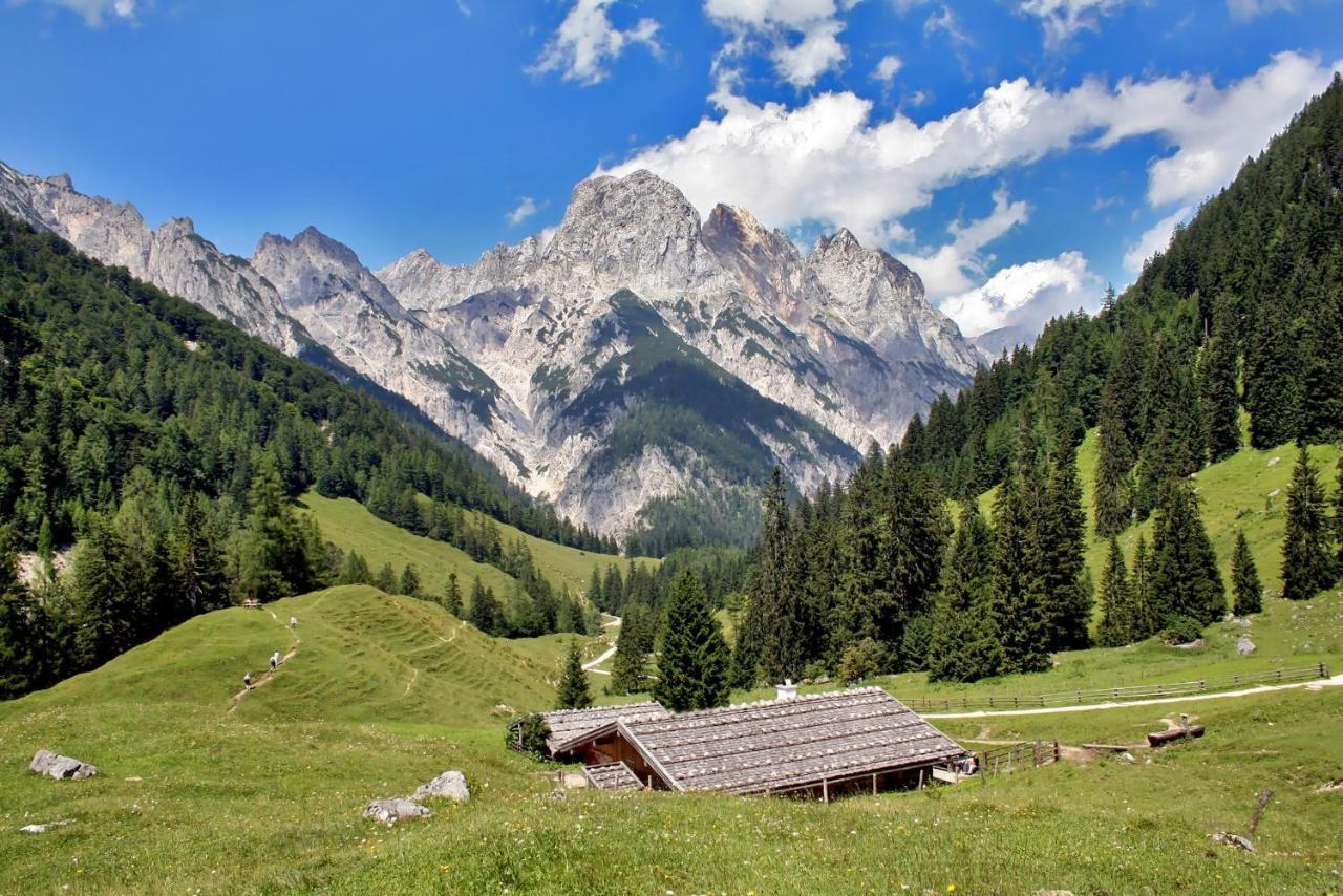 Ferienwohnungen Gaestehaus Laercheck Berchtesgaden Exterior photo