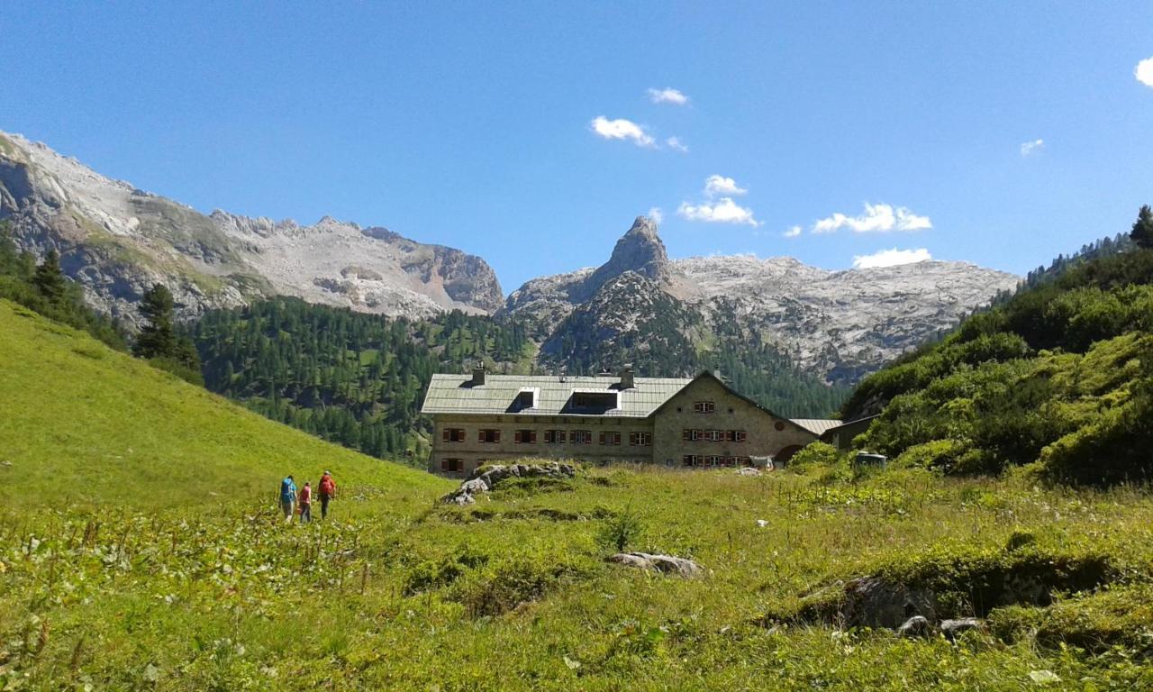 Ferienwohnungen Gaestehaus Laercheck Berchtesgaden Exterior photo